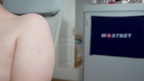 Snapshot of foxeslovefoxes chatting on 26, 1, 2025 CUSTOM PHOTOS AND VIDEOS - online show from 26, 1, 2025