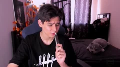 Foxicfu online show from 23, 11, 2025