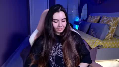 Foxy online show from 1, 11, 2025