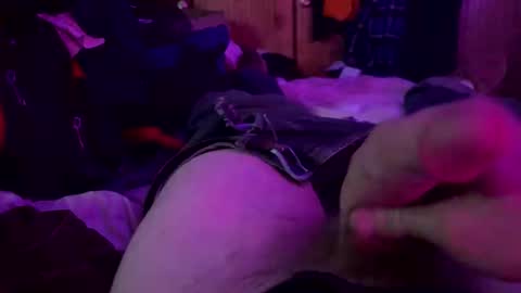 Snapshot of foxrun2 chatting on 3, 3, 2026 foxrun2 online show from 3, 3, 2026