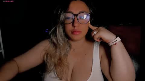 Snapshot of foxxxy__lady chatting on 15, 6, 2026 Kris online show from 15, 6, 2026