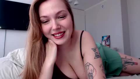 Snapshot of foxxycindy chatting on 12, 3, 2026 Cindy online show from 12, 3, 2026