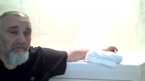 foxyfang online show from 3, 5, 2026