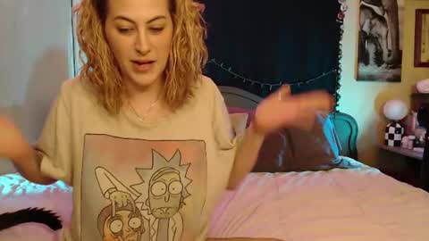 Mallory Koxx online show from 19, 6, 2026
