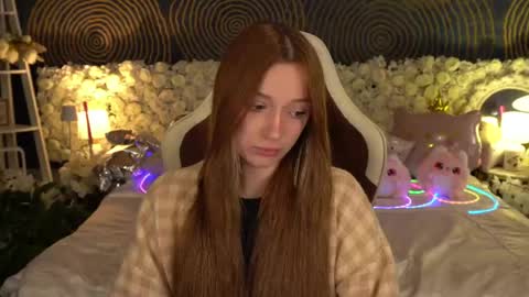 Snapshot of foxymayy chatting on 17, 5, 2026 Maya online show from 17, 5, 2026