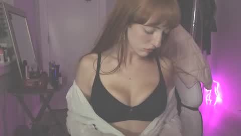 Snapshot of foxyredddd chatting on 12, 5, 2026 beautiful blair online show from 12, 5, 2026