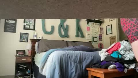 fp004 online show from 4, 12, 2025