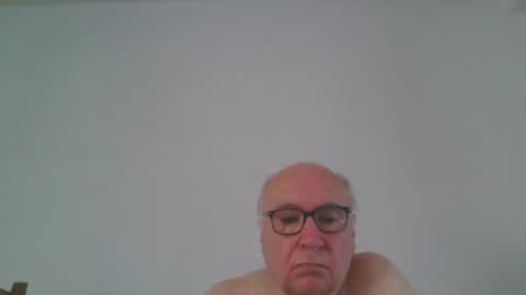 Snapshot of fra94 chatting on 3, 6, 2026 fra94 online show from 3, 6, 2026