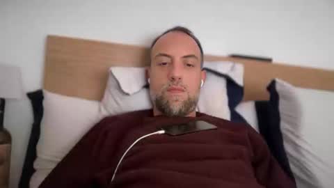 Snapshot of fra___ chatting on 21, 10, 2025 fra___ online show from 21, 10, 2025