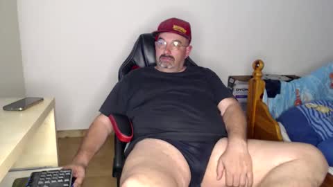 Fraboys online show from 5, 4, 2026