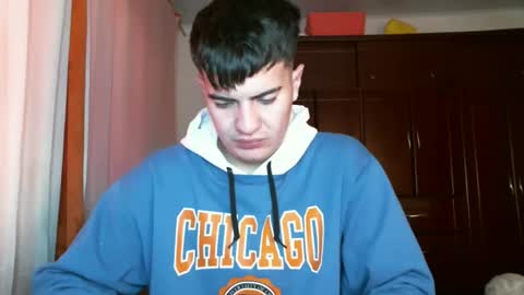 franccesco_699 online show from 15, 12, 2024
