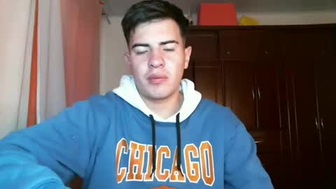 franccesco_699 online show from 17, 12, 2024
