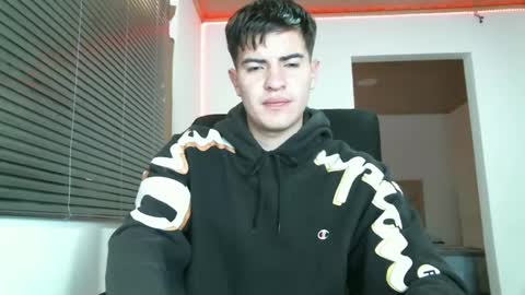 franccesco_699 online show from 29, 12, 2024