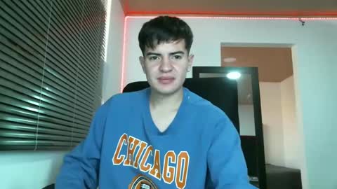franccesco_699 online show from 16, 1, 2025