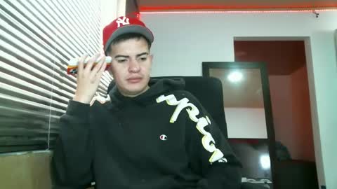 franccesco_699 online show from 20, 1, 2025