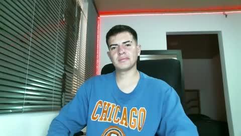 franccesco_699 online show from 6, 2, 2025