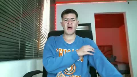 franccesco_699 online show from 13, 2, 2025