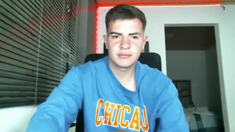franccesco_699 online show from 16, 2, 2025