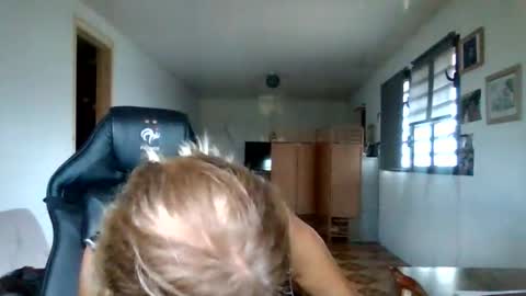 francelune online show from 4, 11, 2025