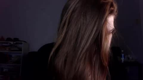 francescafey online show from 5, 4, 2026