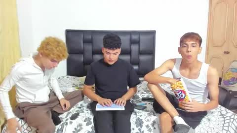 Francesco online show from 26, 11, 2025