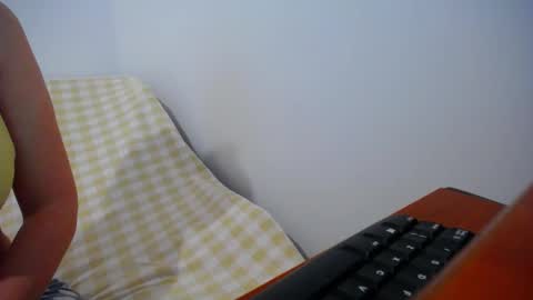 Snapshot of franceskcaa chatting on 18, 2, 2025 franceskcaa online show from 18, 2, 2025