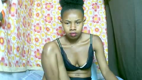 francilla online show from 28, 9, 2025