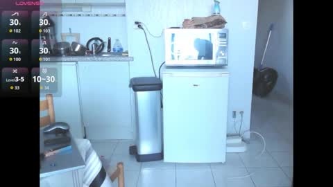 yogapants online show from 25, 10, 2025