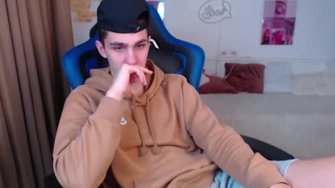 Frank online show from 4, 12, 2024