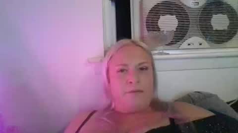Snapshot of frankbritt chatting on 10, 10, 2025 frankbritt online show from 10, 10, 2025