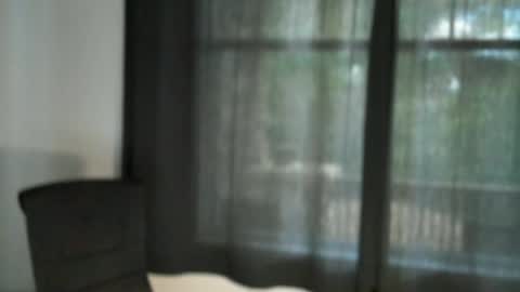 Snapshot of frankfruter10 chatting on 16, 6, 2026 hung4fun online show from 16, 6, 2026