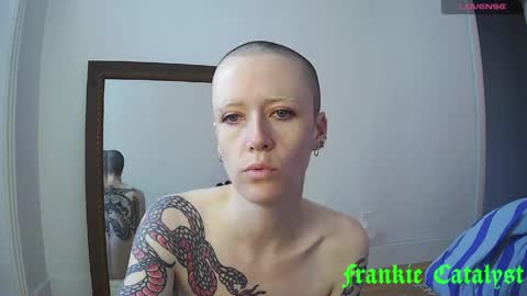 Snapshot of frankiecatalyst chatting on 1, 5, 2026 Frankie Catalyst online show from 1, 5, 2026