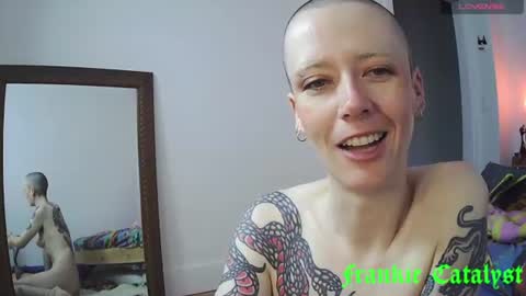 Snapshot of frankiecatalyst chatting on 10, 6, 2026 Frankie Catalyst online show from 10, 6, 2026