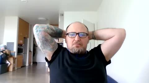 Snapshot of frankthebikemessenger chatting on 26, 7, 2026 frankthebikemessenger online show from 26, 7, 2026