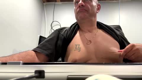 Snapshot of frankyjones8989 chatting on 5, 10, 2025 Frany online show from 5, 10, 2025