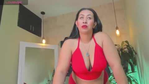 Snapshot of fransheska_mon chatting on 8, 2, 2026 Fransheska online show from 8, 2, 2026