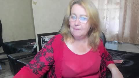 Snapshot of fraumartha chatting on 13, 9, 2025 FrauMartha online show from 13, 9, 2025