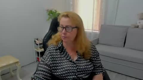 FrauMartha online show from 11, 7, 2026