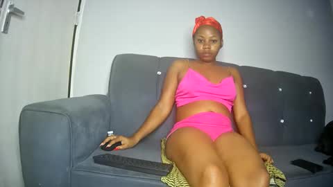 freakyLucy online show from 15, 12, 2024