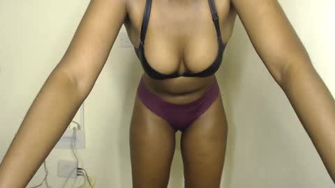 Snapshot of freaky_ass chatting on 7, 1, 2025 Berry online show from 7, 1, 2025