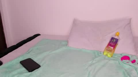 Snapshot of freaky_kandy chatting on 23, 9, 2025 Kandy online show from 23, 9, 2025