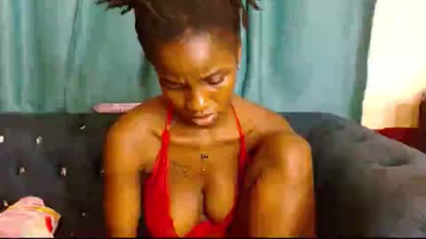 Snapshot of freaky_shamzzy chatting on 28, 9, 2025 shamika online show from 28, 9, 2025