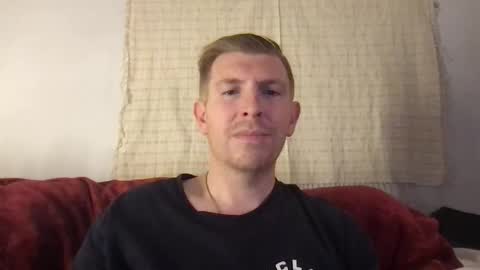 Freddy Foot Balls online show from 14, 4, 2026