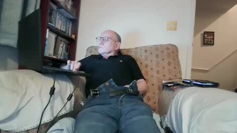 Snapshot of fredlittledick4 chatting on 23, 2, 2026 Keith online show from 23, 2, 2026