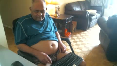 Snapshot of fredthetiger chatting on 12, 7, 2026 fredthetiger online show from 12, 7, 2026