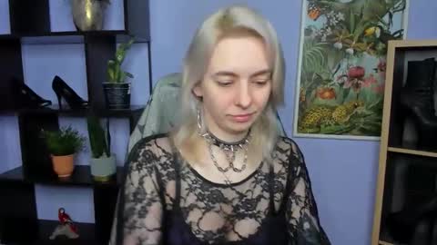 Snapshot of freeanne chatting on 4, 6, 2026 Anne online show from 4, 6, 2026