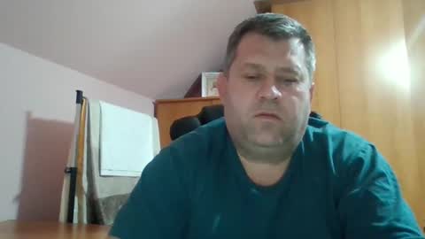 freeboy80180 online show from 11, 1, 2025