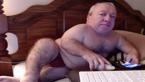 Cute Lil Man online show from 27, 10, 2025