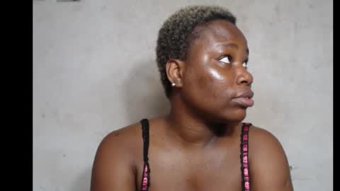 frekkymorelle online show from 18, 11, 2025