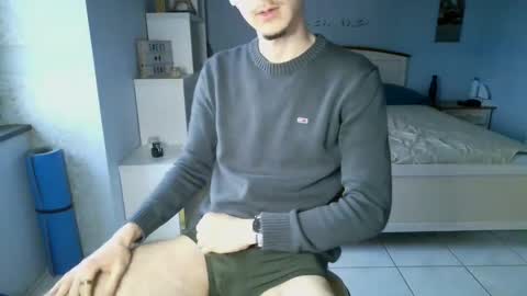 French 666999 online show from 27, 1, 2025